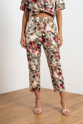 Pantaloni flora momfit