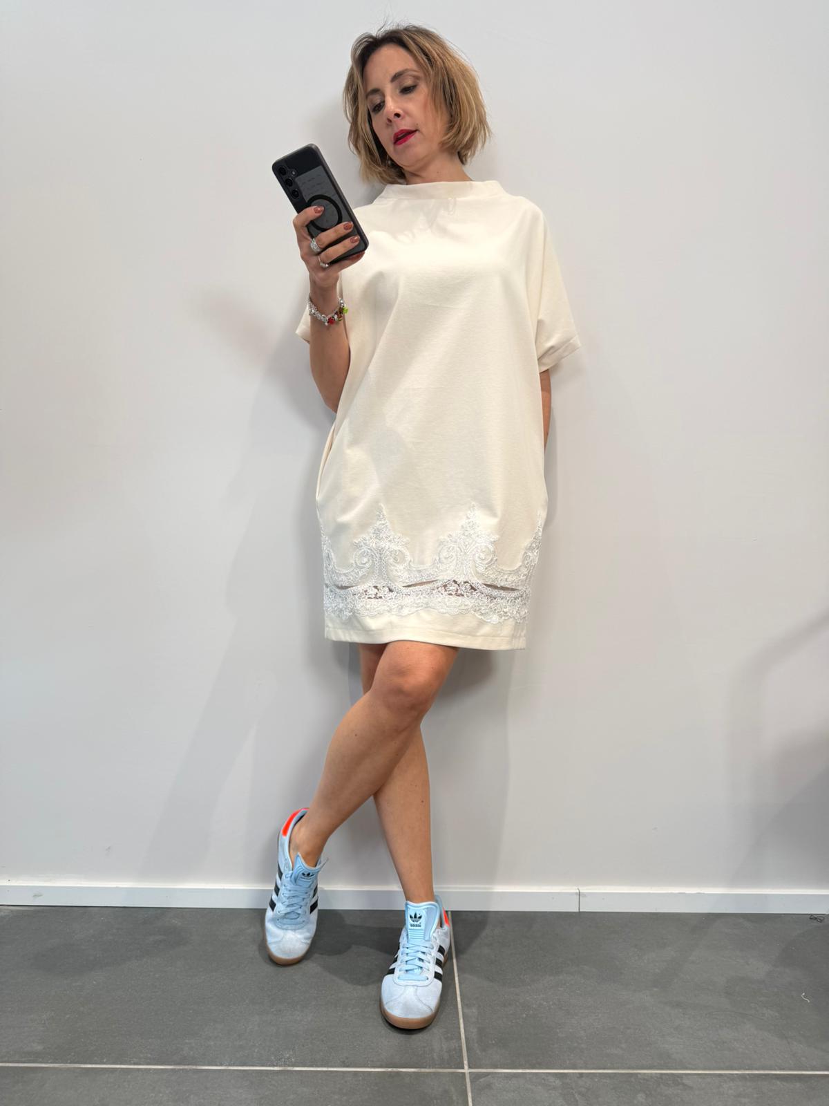 Abito sacchetto pizzo