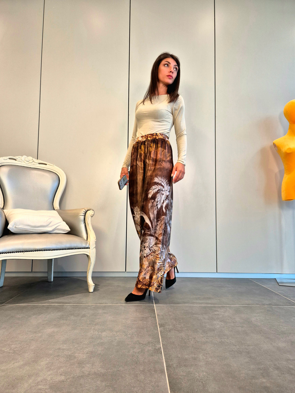Pantaloni palme raso