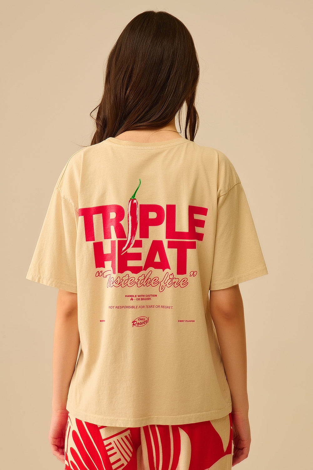 T-shirt beige a manica corta TRIPLE HEAT dal taglio rilassato