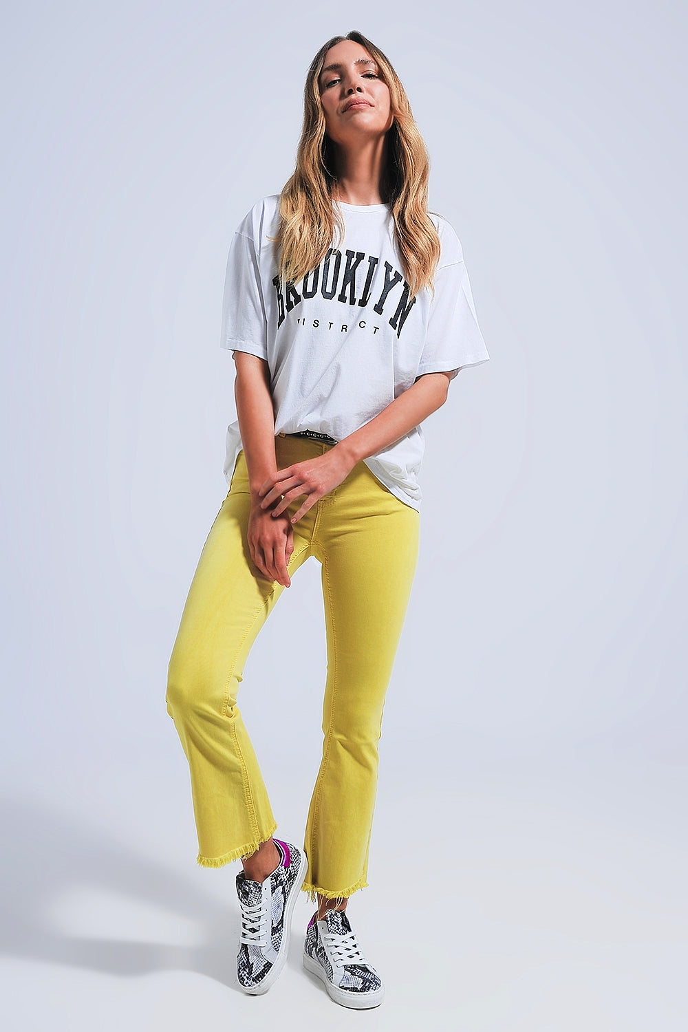 T-shirt bianca con scritta Brooklyn