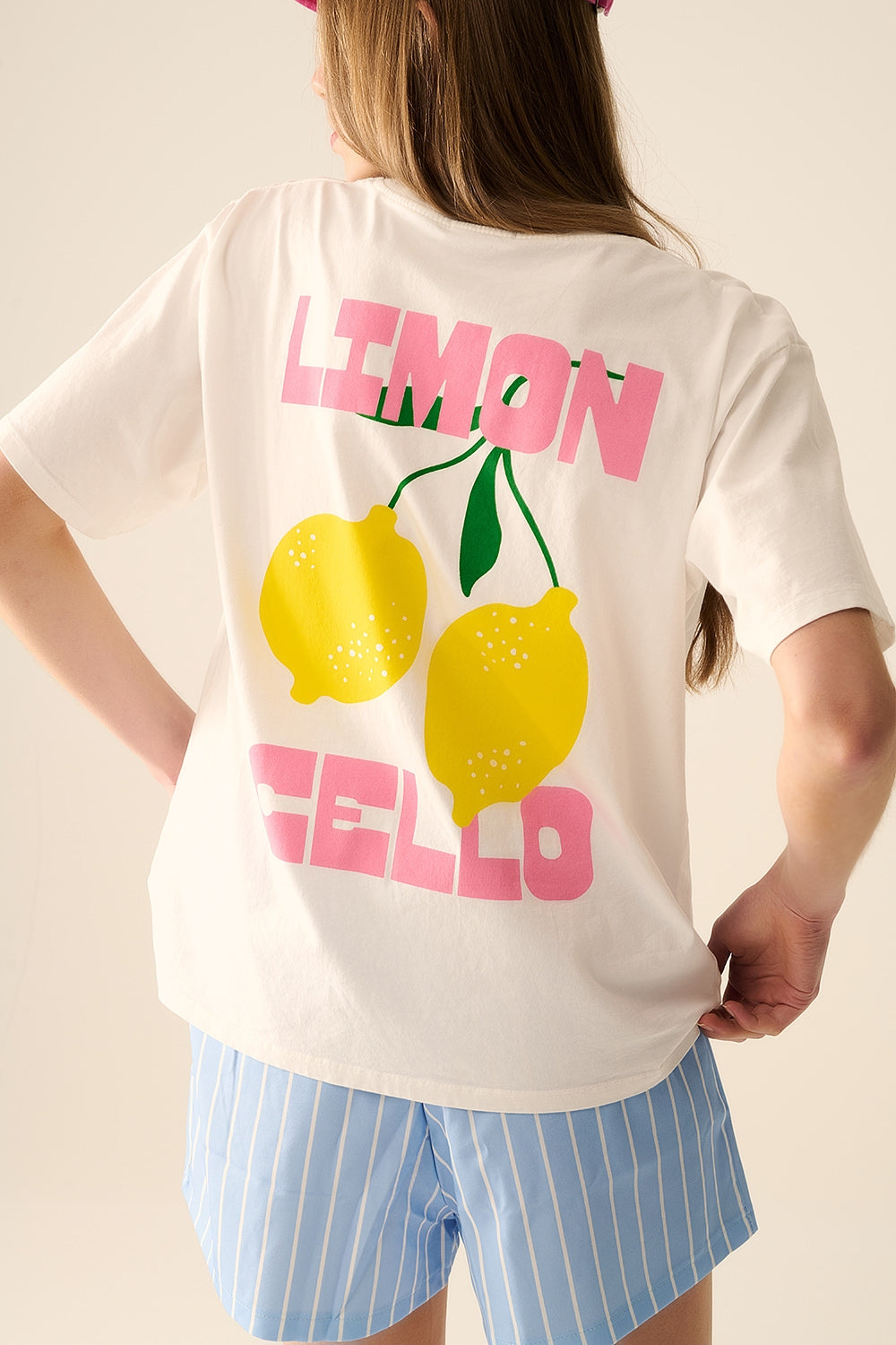 t-shirt bianca rilassata con stampa di limone