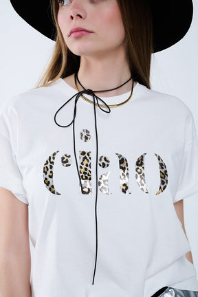 T-shirt bianca rilassata con stampa leopardata Ciao