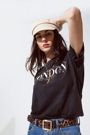 t-shirt relaxed fit in nero lavato con logo london