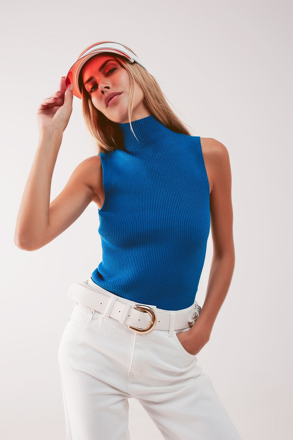 Top collo alto in maglia blu