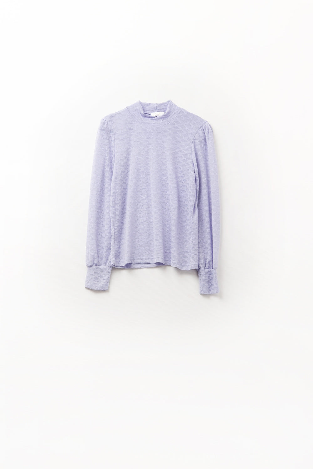 Top in pizzo lilla con collo alto e dettaglio polsino