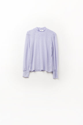 Q2 Top in pizzo lilla con collo alto e dettaglio polsino