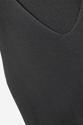 Top nero senza maniche in maglia fine con scollo a V