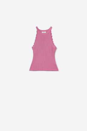 Top rosa senza maniche con dettagli a onde