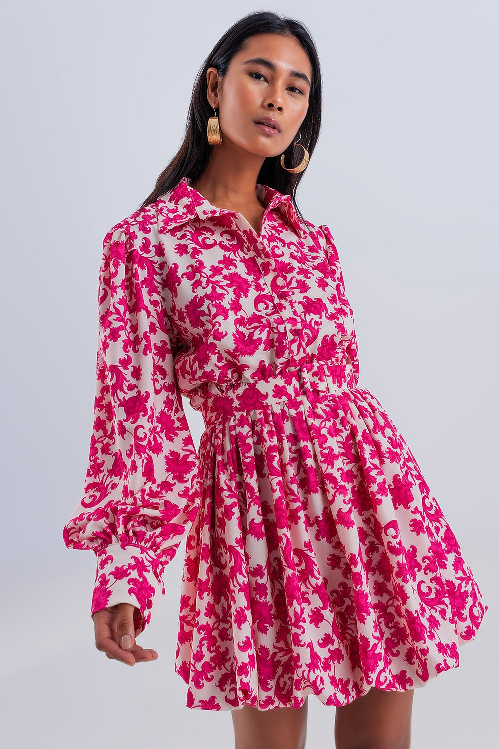 Vestito corto con stampa a fiori vintage fucsia
