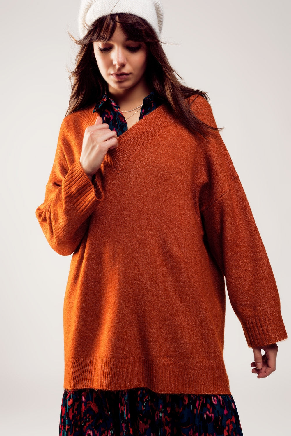Vestito maglia oversize con scollo a V arancio