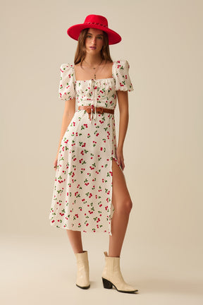 Q2 Vestito midi con stampa ciliegia e maniche a sbuffo